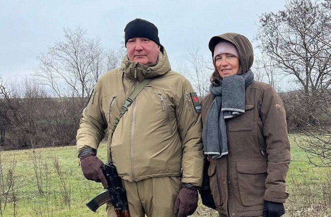 Раненного в ДНР Рогозина перевезут в Москву, Киев поиздевался над ним