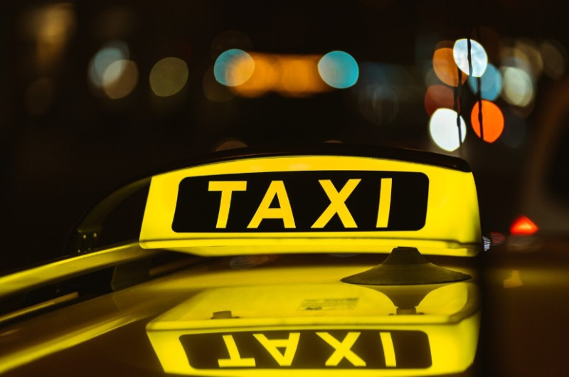 В Приамурье мигрантам могут запретить работать в такси и в сфере потребительского рынка