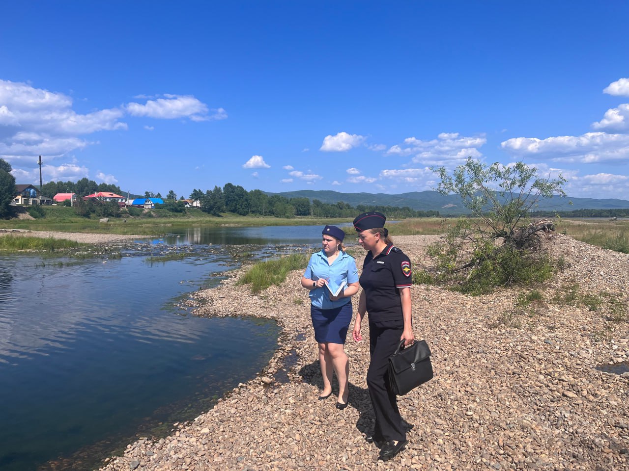 В Амурской области у водоёмов обнаружили 12 детей без родителей - 2x2.su картинка 4