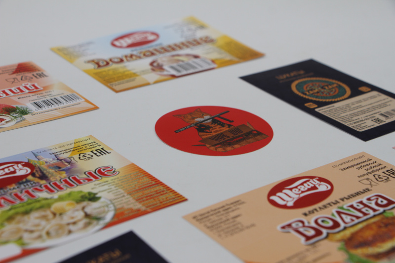 Печать этикеток в Благовещенске: креативно, качественно, в срок - 2x2.su