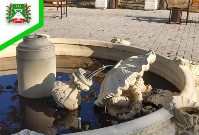 В Новобурейском малолетние вандалы разрушили новый фонтан