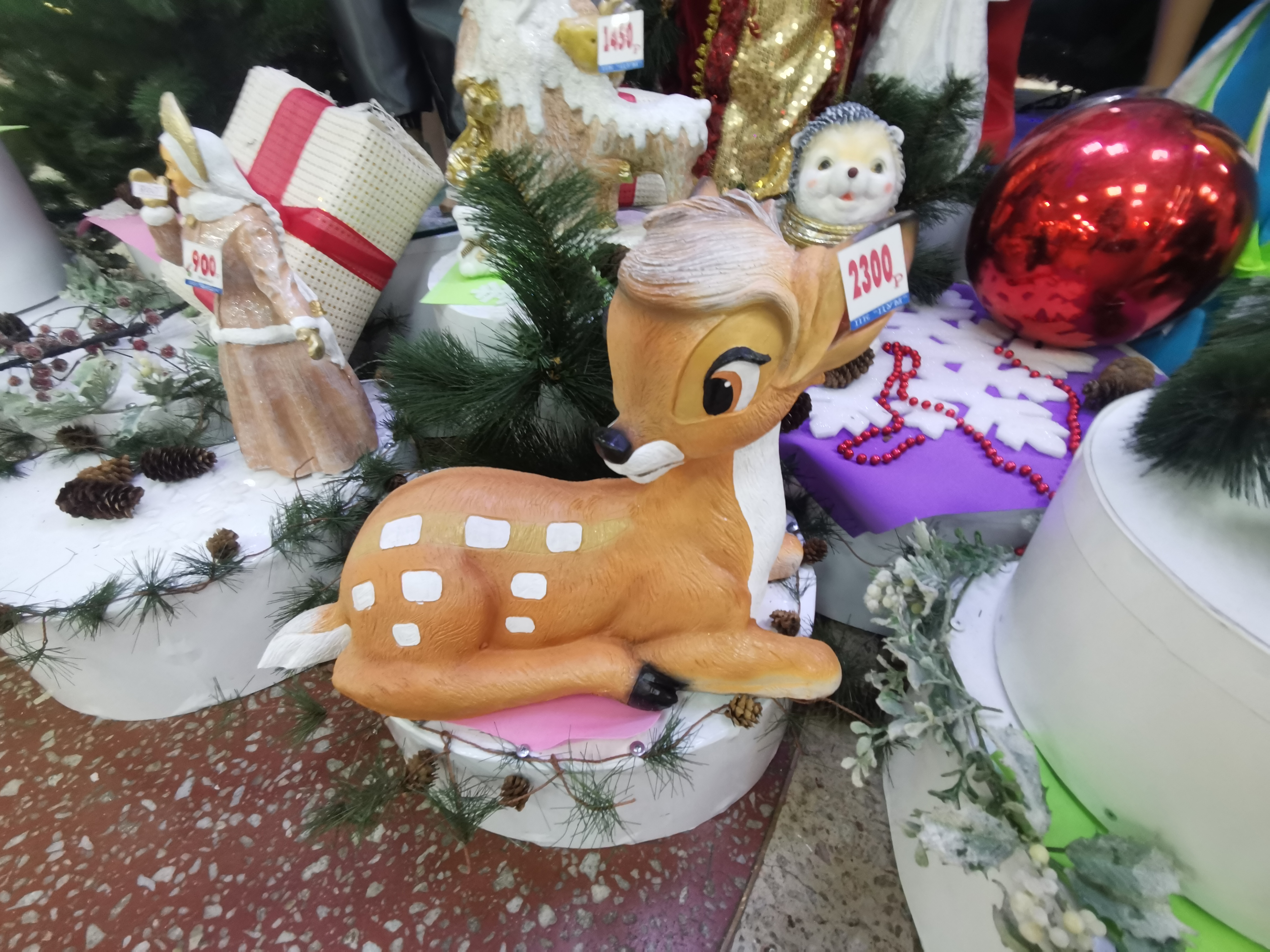 Чем украсить дом к Новому году: обзор магазинов Благовещенска - 2x2.su картинка 14