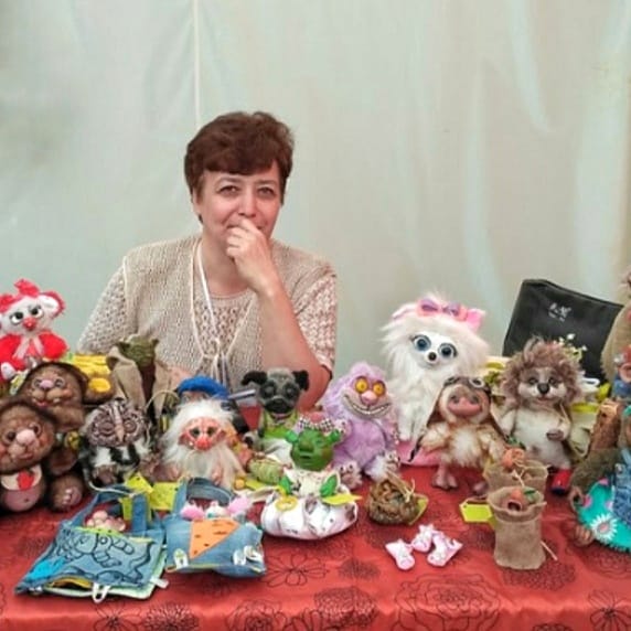 «У каждой куклы - свой человек»: экс-амурчанка рассказала о своём необычном хобби - 2x2.su
