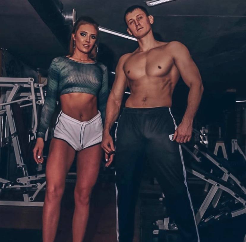 Из юриста – в фитнес-тренера и таролога: благовещенка помогает людям прокачивать тело и душу - 2x2.su картинка 2