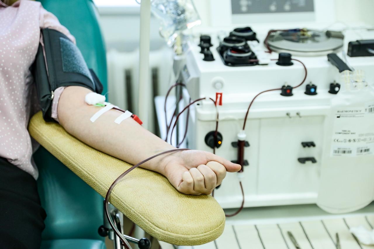 Амурчанам, заболевшим COVID-19, переливают антиковидную плазму - 2x2.su картинка 2