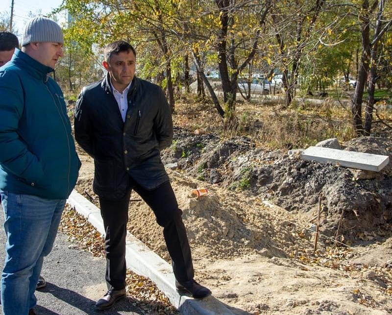 «Непрофессионализм и разгильдяйство»: мэр Благовещенска подвёл итог сезона дорожных работ - 2x2.su картинка 4