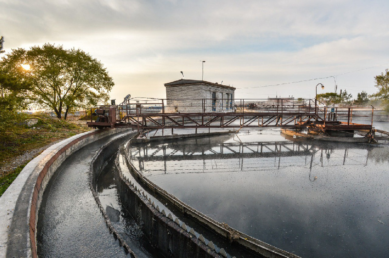 В Благовещенске пообещали устранить запах канализации возле очистных сооружений - 2x2.su