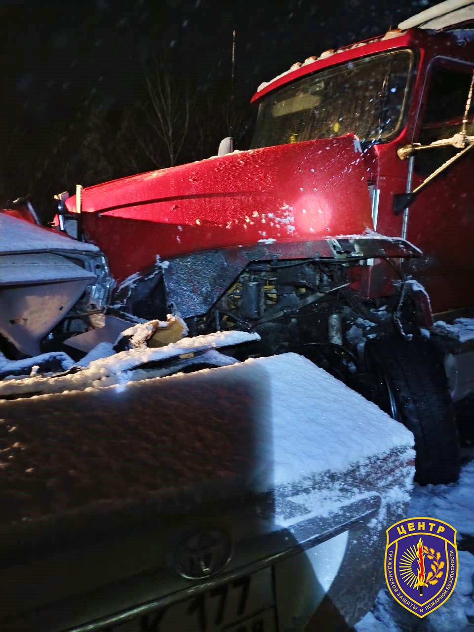 Страшное ДТП в Магдагачинском районе во время снегопада: погибли 2 человека - 2x2.su картинка 5