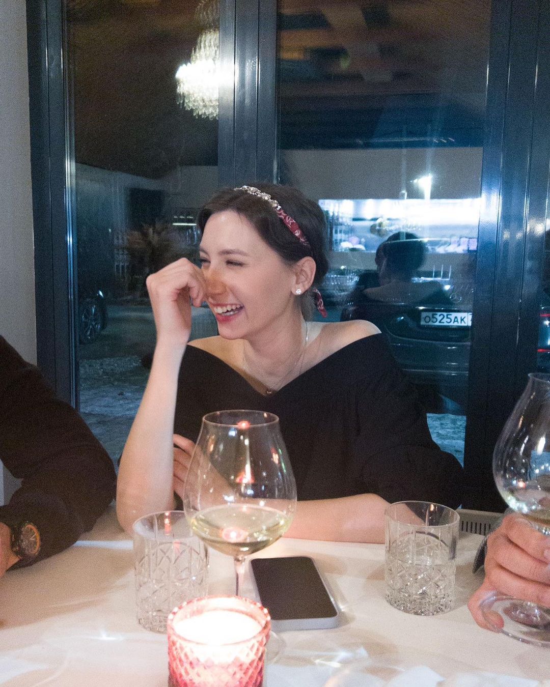 Фото 20-летней дочери Валерия Меладзе с дня рождения опубликовали в Сети - 2x2.su картинка 5