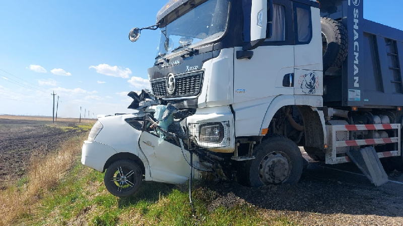 В смертельной аварии на амурской трассе погибли два человека