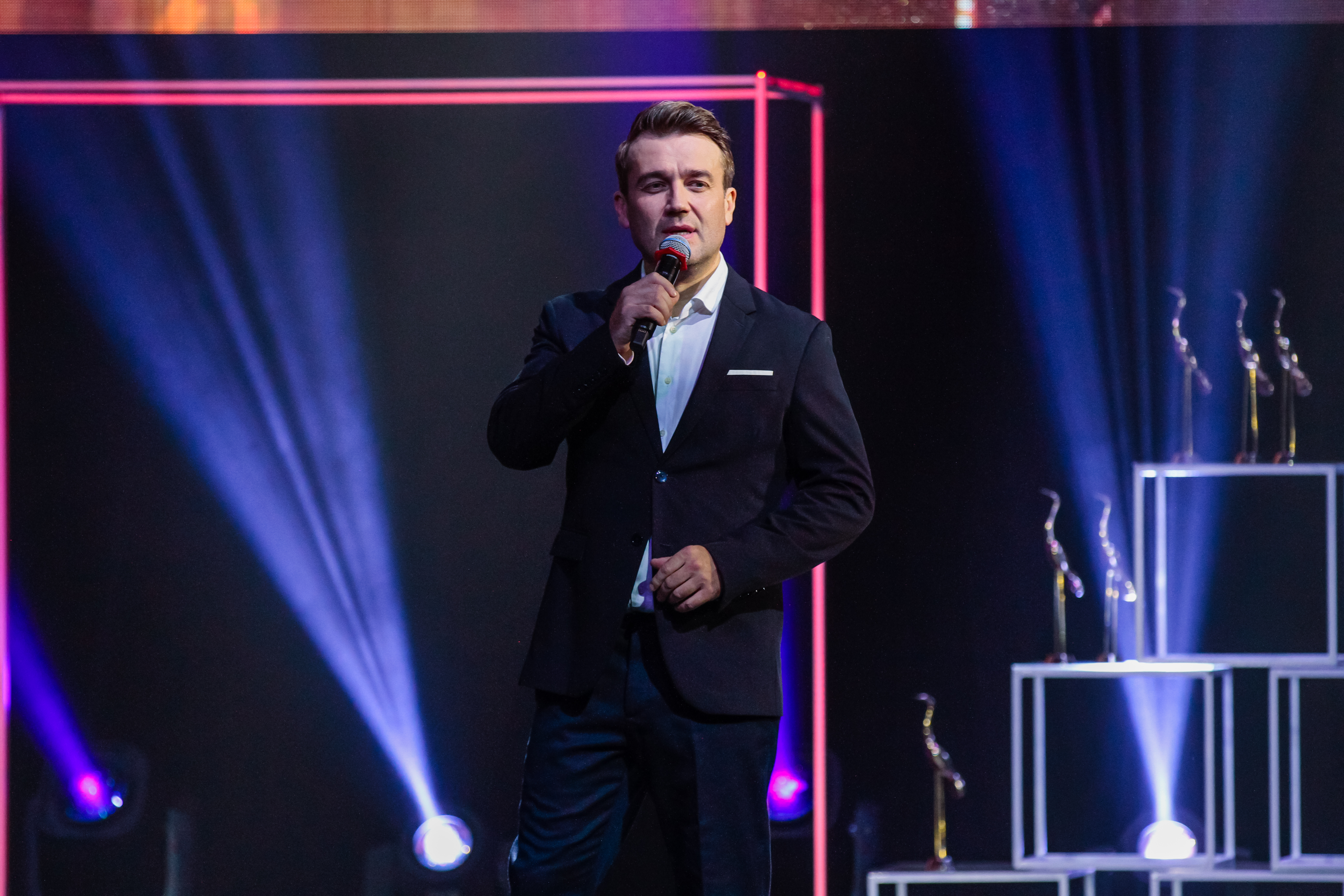 Награды юбилейной «Амурской осени» получили Фёдор Добронравов и Нонна Гришаева - 2x2.su картинка 17