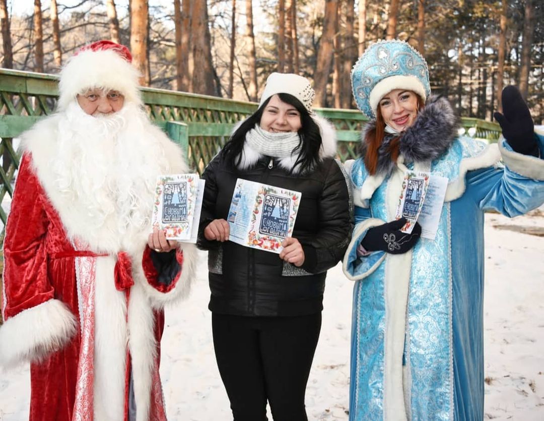 В Свободном воспитанникам детского приюта подарили бумажные «ледовые открытки» - 2x2.su картинка 5
