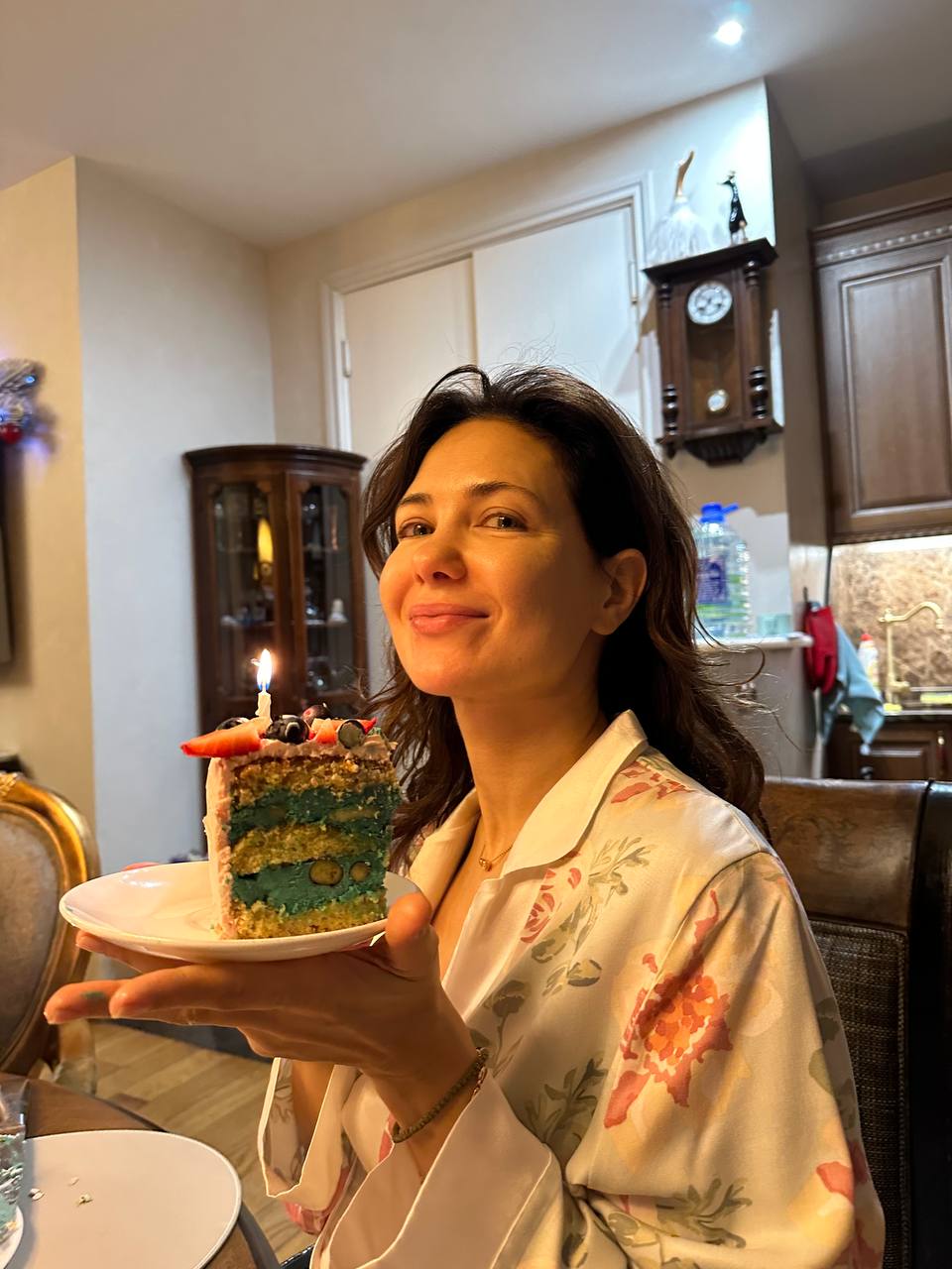 45-летняя актриса Екатерина Климова показала фото без макияжа в свой день рождения - 2x2.su картинка 2