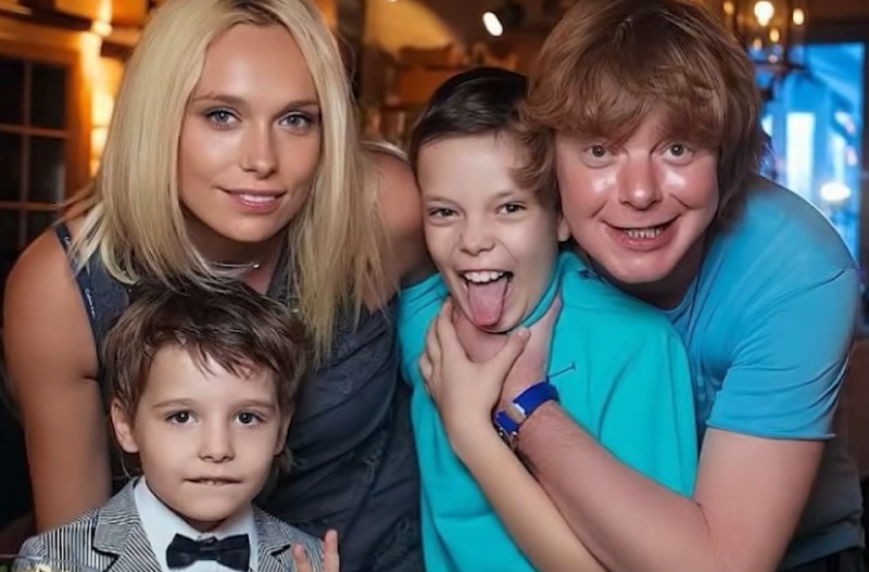 Сын Андрея Григорьева-Аполлонова отпраздновал юбилей и затмил отца - 2x2.su