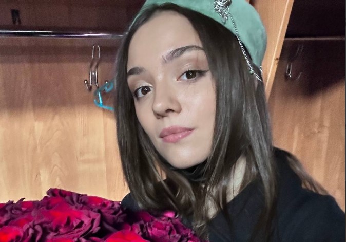 Фигуристка Евгения Медведева сбежала из шоу Бузовой из-за скандала  - 2x2.su