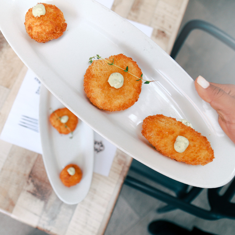 Готовим котлеты морковные - 2x2.su