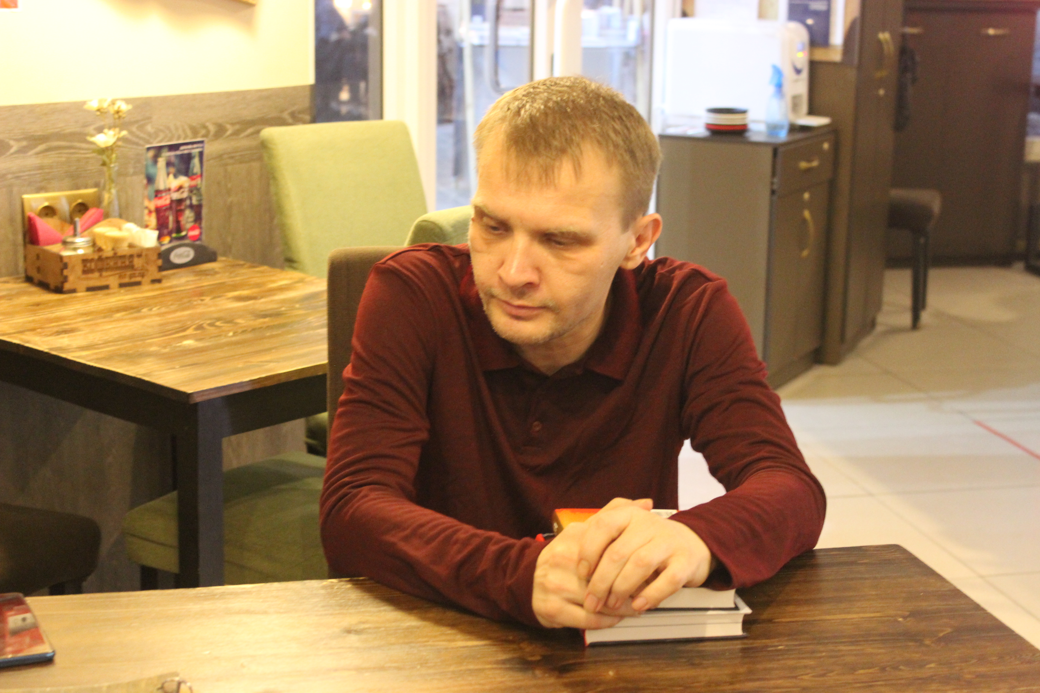 «Приезжаю злить людей»: писатель Алексей Сальников - о творчестве, вдохновении и успехе - 2x2.su картинка 3