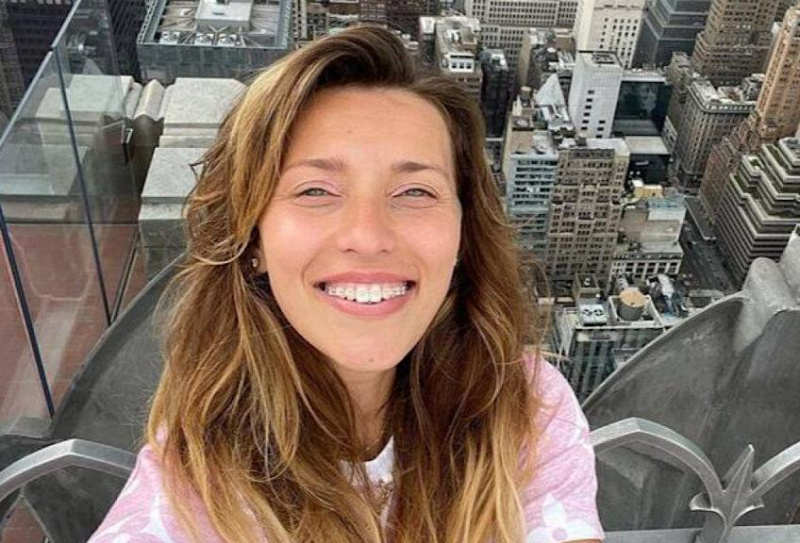 Регина Тодоренко шокировала подписчиков, рассказав подробности своих родов и показав фото - 2x2.su