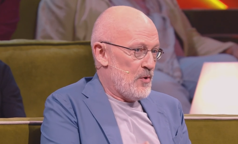 Александру Гордону стало плохо во время съёмок шоу на Первом канале - 2x2.su