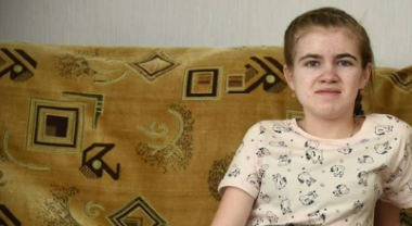 Юная амурчанка Юлия нуждается в дорогостоящей операции - 2x2.su