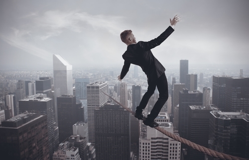 Гороскоп на 20 ноября: Овнов просят не хитрить, а Близнецам можно рискнуть - 2x2.su