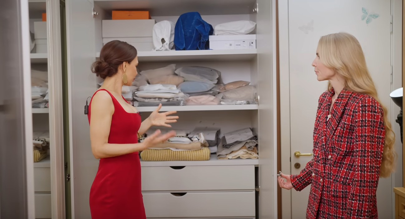 Актриса Екатерина Климова показала роскошную гардеробную с дорогой одеждой - 2x2.su картинка 3