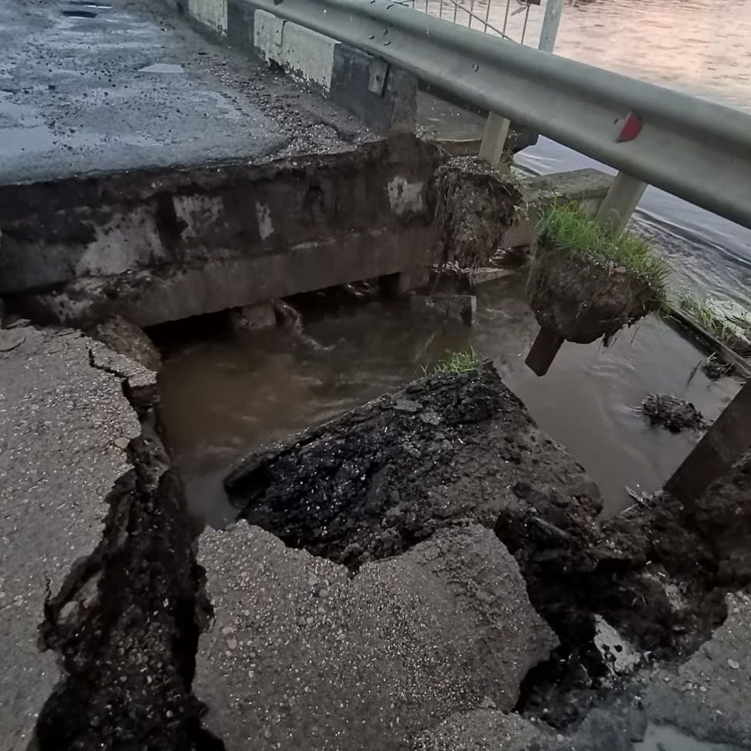 В Приамурье после обильных дождей несколько деревень оказались отрезаны от внешнего мира - 2x2.su картинка 2