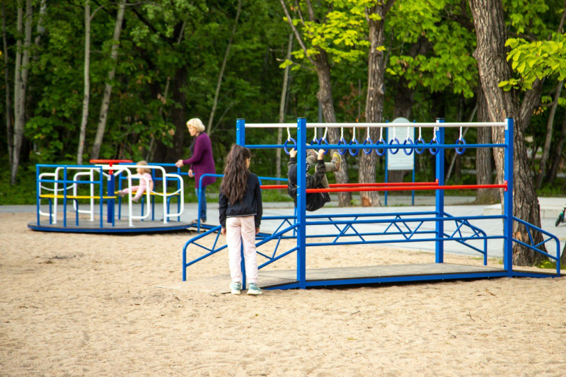 В Благовещенске открыли Первомайский парк, уже в июле заработают аттракционы - 2x2.su