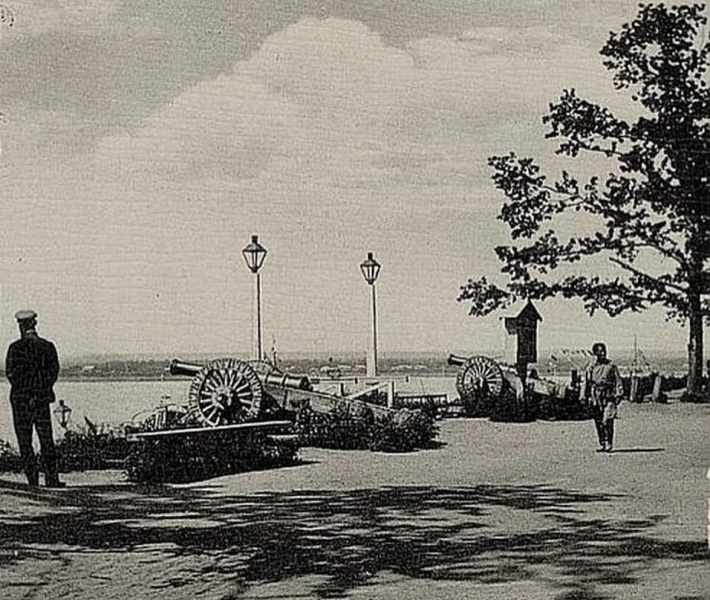 Опубликованы старинные фотографии набережной Благовещенска - 2x2.su