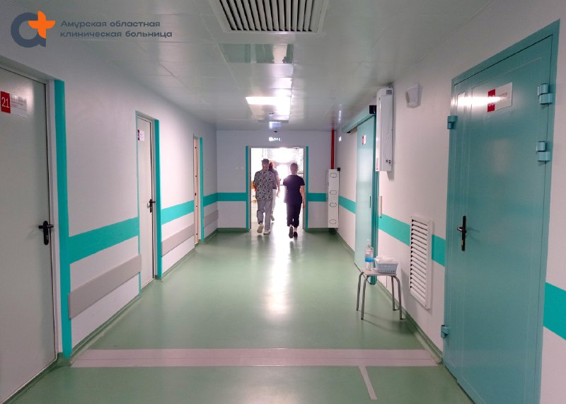 больница коридор врачи