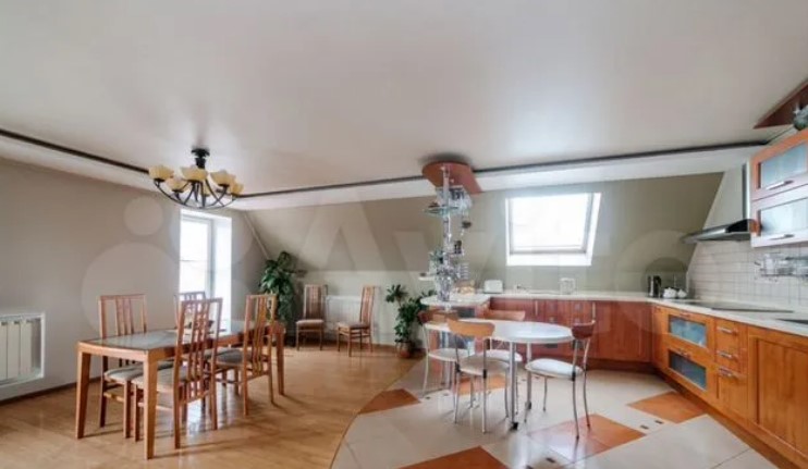 Квартиры с большой кухней в Благовещенске продают за 30 млн рублей - 2x2.su картинка 2