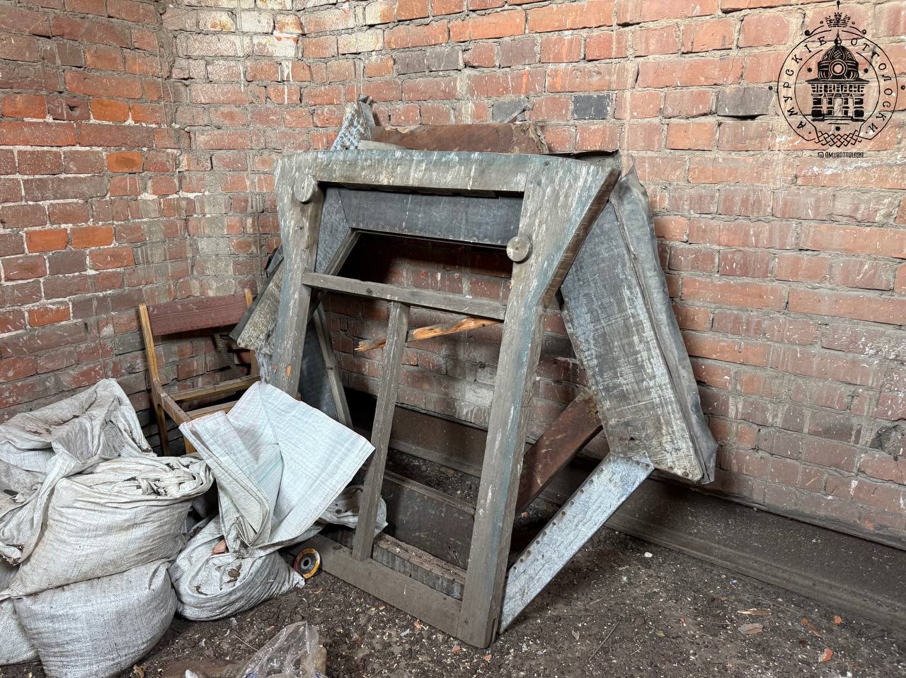 Как идет ремонт на пожарной каланче Благовещенска: фоторепортаж - 2x2.su картинка 6