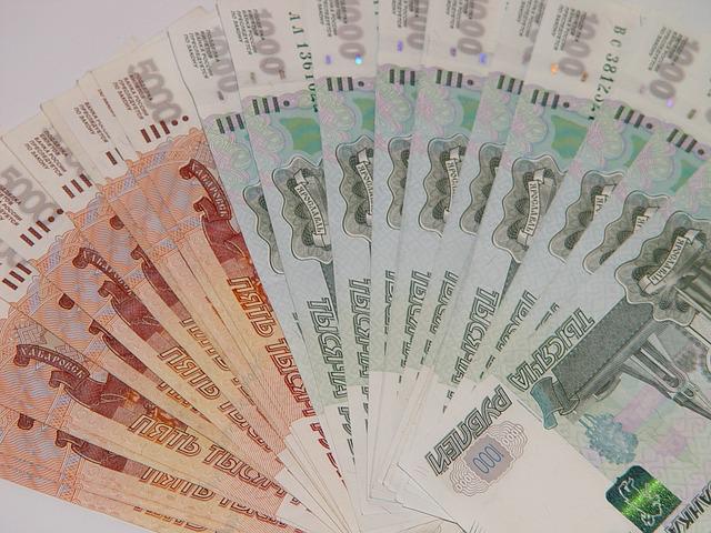 Средняя зарплата медиков в Приамурье в 2022 году превысила 56 тысяч рублей - 2x2.su