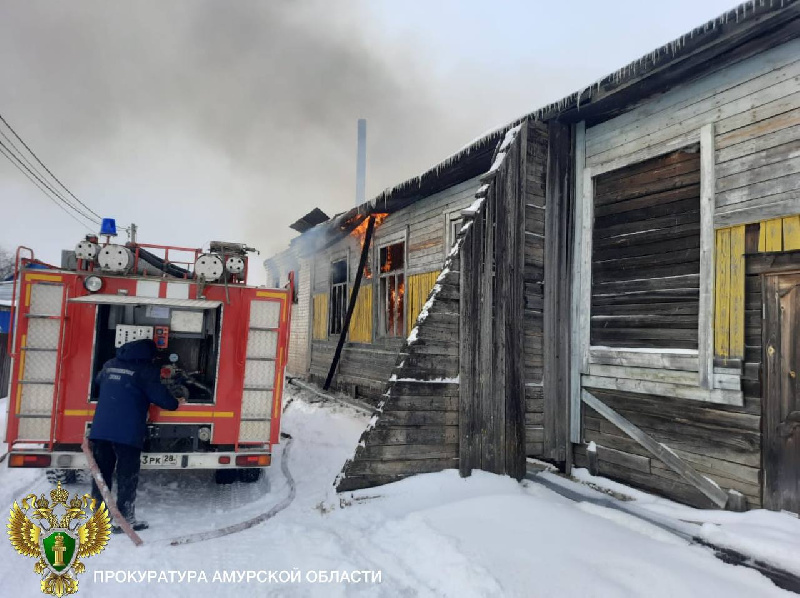 В амурском селе Гудачи горела котельная: без тепла остались дома и здания - 2x2.su