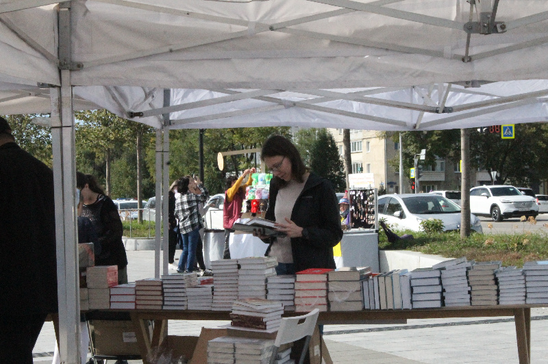 В Благовещенске стартовал книжный фестиваль «Берег» 