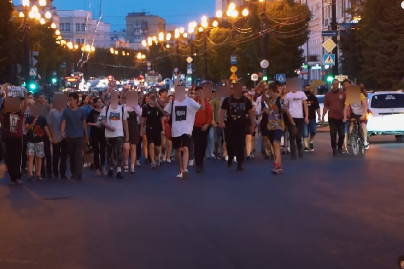 В России хотят признать экстремистским движение «Я/МЫ Сергей Фургал» - 2x2.su