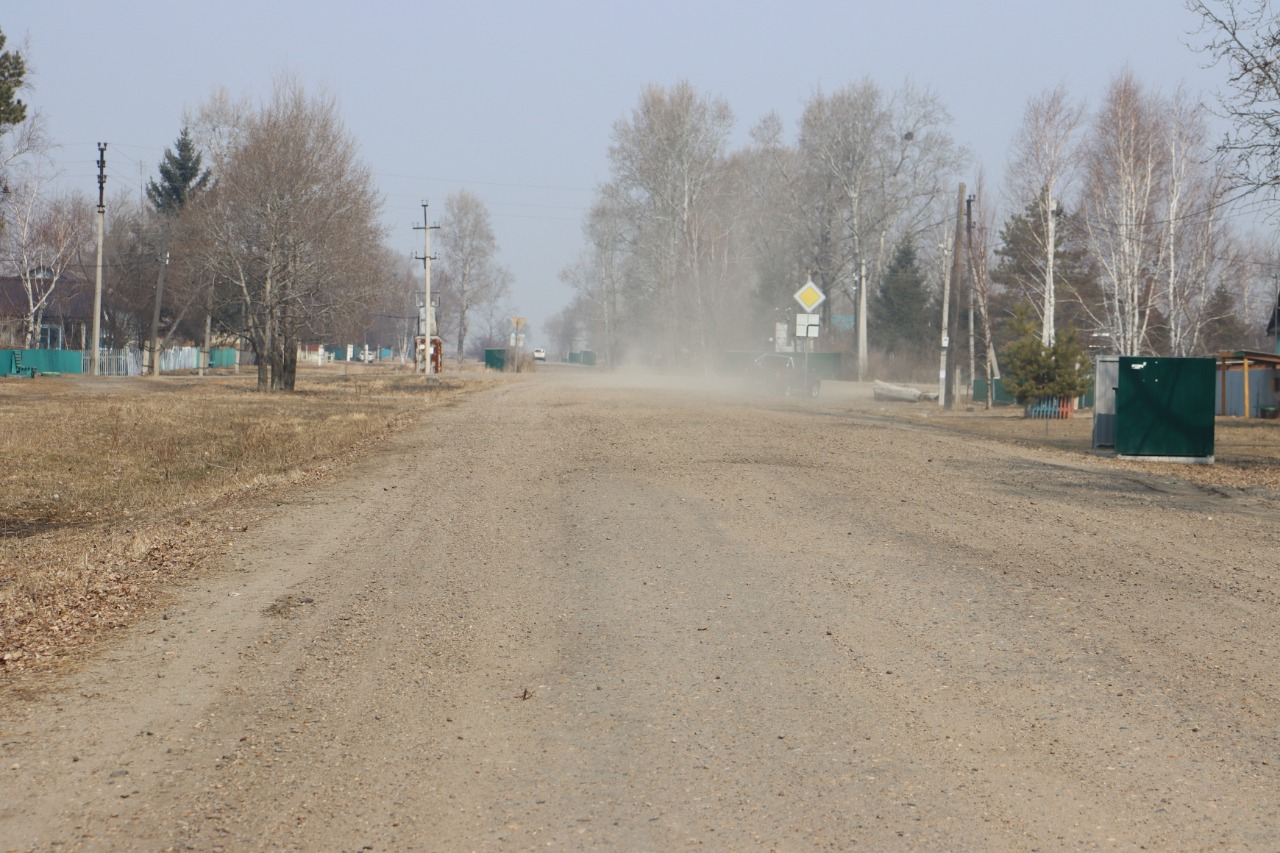 Сразу две улицы отремонтируют в селе Новотроицком Константиновского района