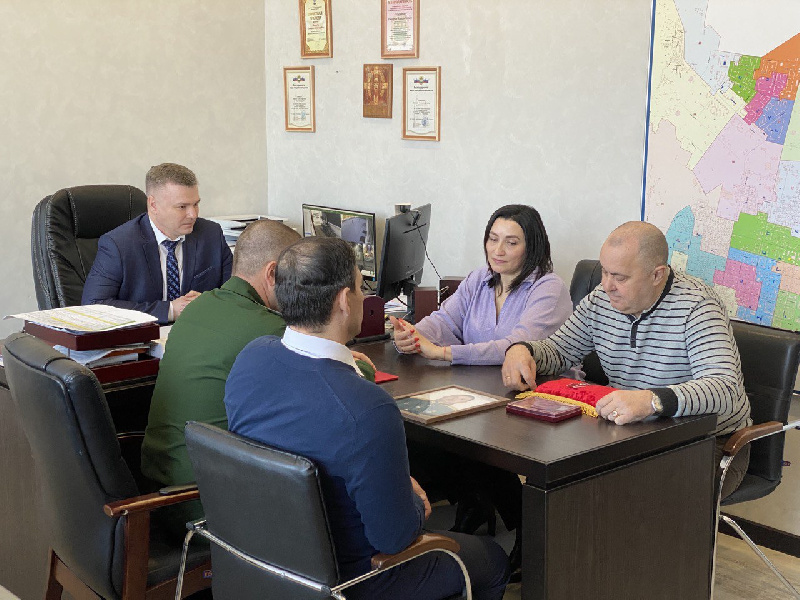 Жителя Благовещенска посмертно наградили орденом Мужества  - 2x2.su