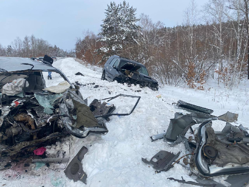 Страшное ДТП на трассе Благовещенск-Свободный: погибли 2 человек, 3 пострадали