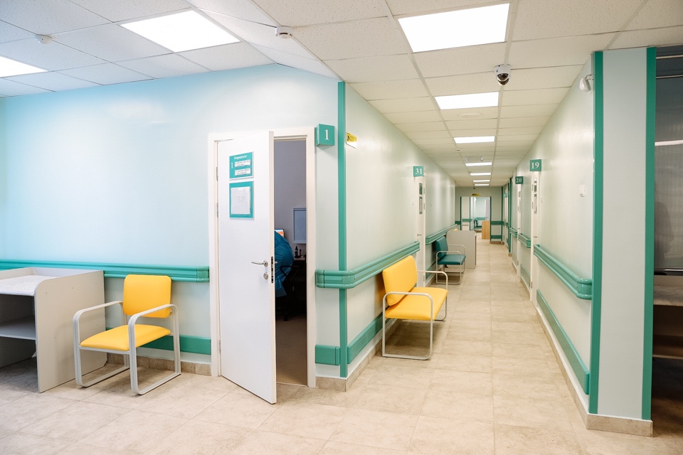 В Благовещенске после масштабного ремонта открылась детская поликлиника № 1 - 2x2.su картинка 2