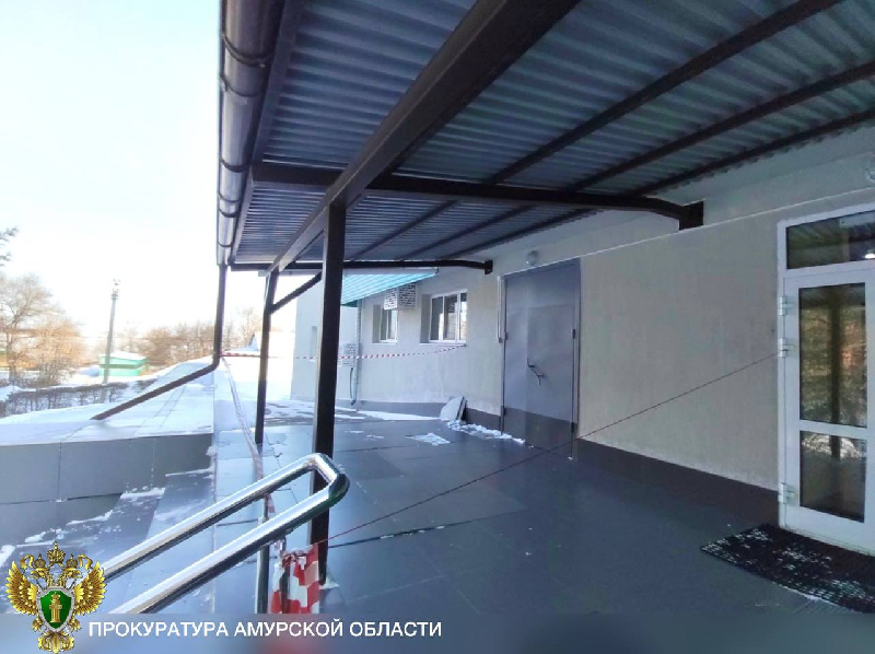 Прокуратура: ремонт фасада в амурском пансионате приняли и оплатили без выполненных работ - 2x2.su
