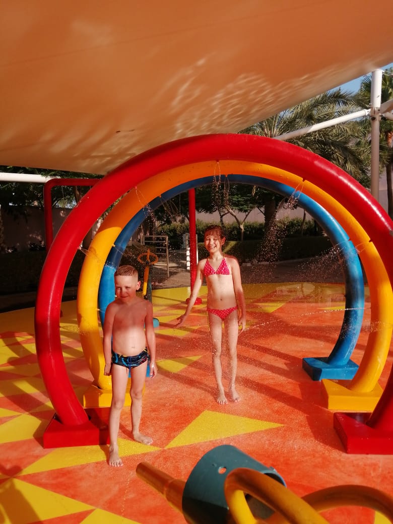 С головой – в экзотику: благовещенка рассказала об отпуске в Арабских Эмиратах  - 2x2.su картинка 17