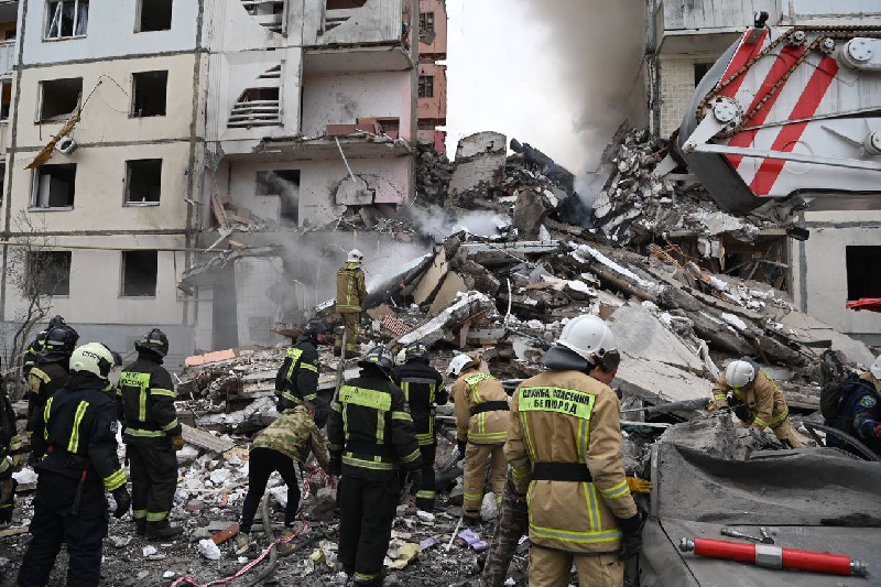 Число погибших при обрушении многоэтажки в Белгороде возросло до 15 человек