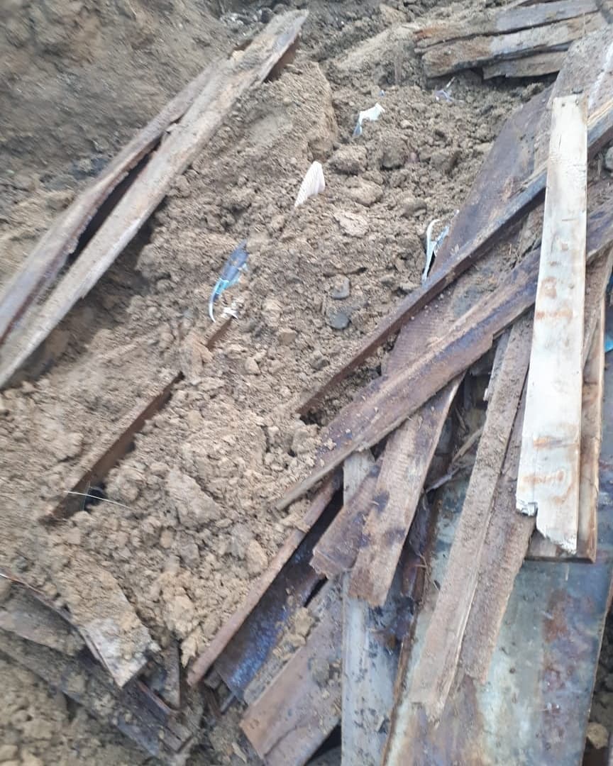 В Сковородинском районе строители случайно нашли старинный гроб - 2x2.su картинка 5