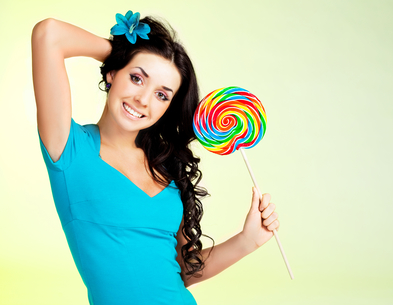 Гороскоп на сегодня: Ракам пора задуматься о будущем, а Скорпионам звезды сулят удачу - 2x2.su