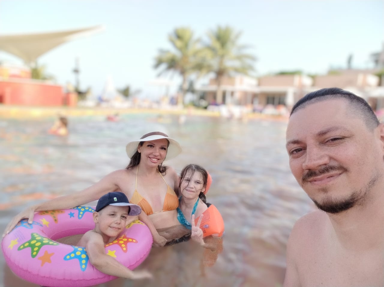 С головой – в экзотику: благовещенка рассказала об отпуске в Арабских Эмиратах  - 2x2.su картинка 32