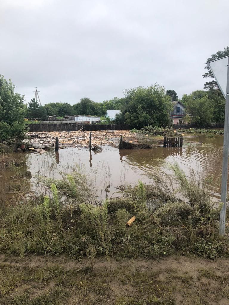 В сёлах Белогорского района вода зашла в дома и на приусадебные участки  - 2x2.su картинка 13