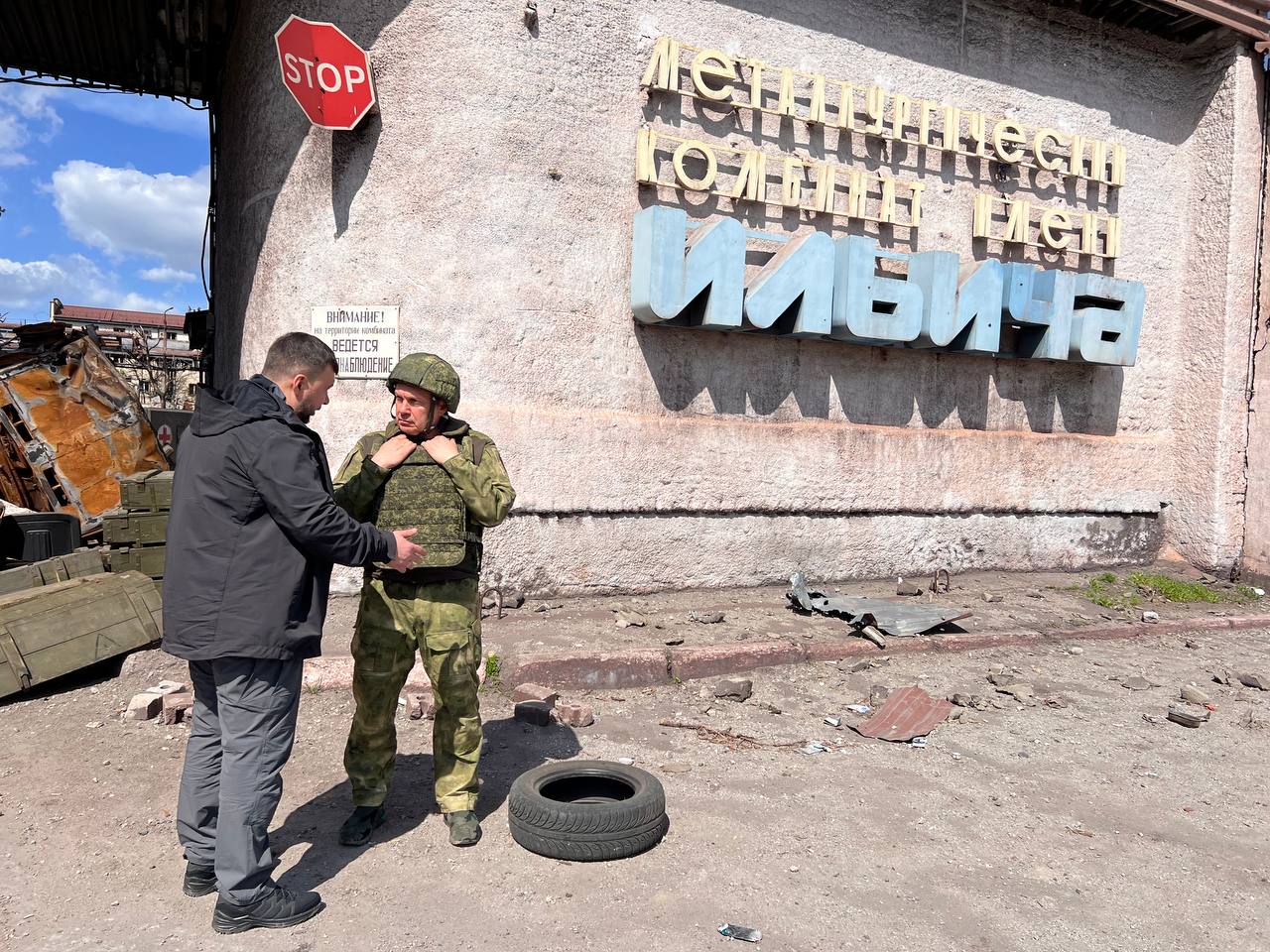 СМИ сообщили, что делал Владимир Соловьёв в Мариуполе и показали его фото в военной форме