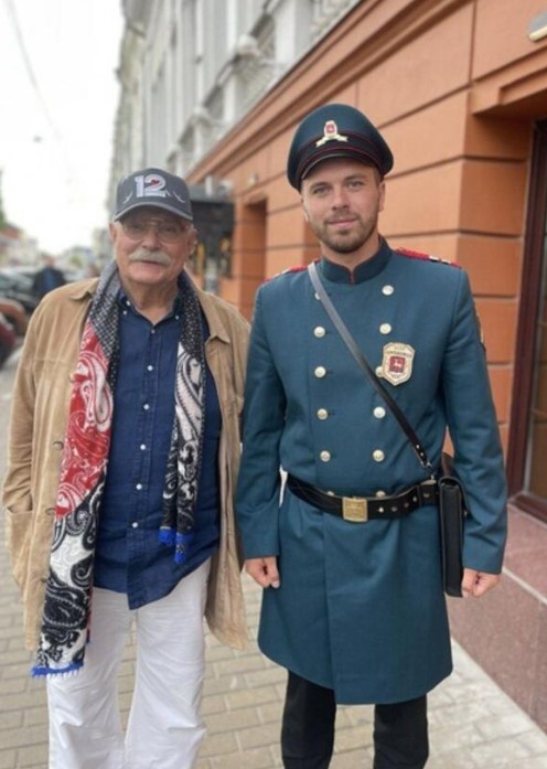 Никита Михалков одним фото положил конец слухам о его плохом самочувствии - 2x2.su картинка 2