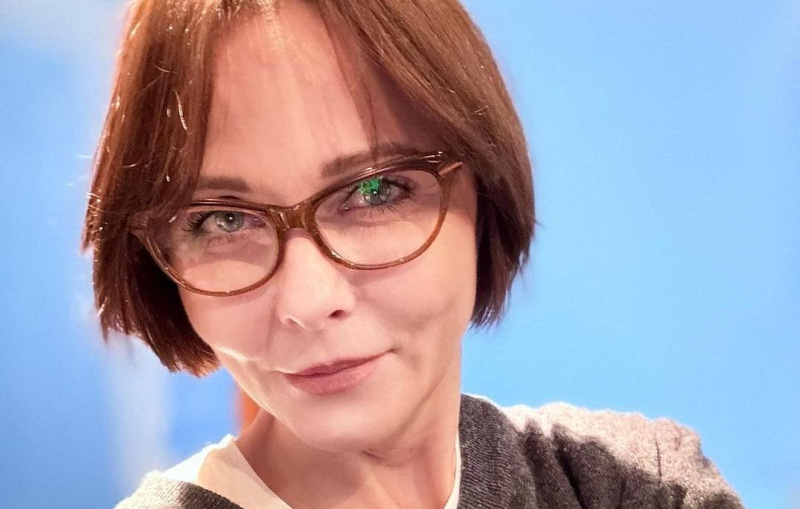 51-летняя Дарья Повереннова выложила кадры с откровенной фотосессии и столкнулась с хейтом - 2x2.su